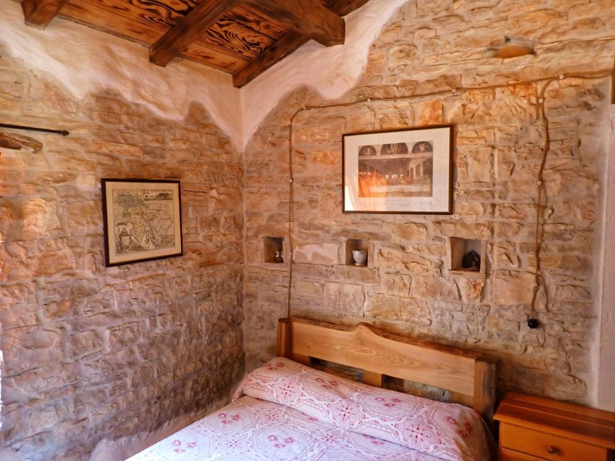 Cottage Al Merlo Olivo بوجي المظهر الخارجي الصورة