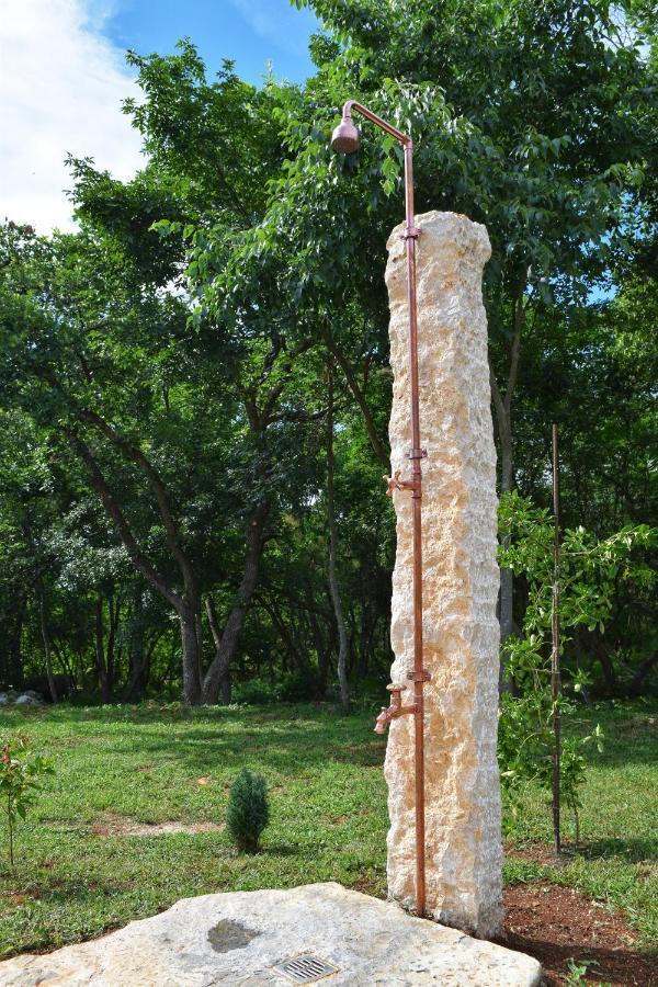 Cottage Al Merlo Olivo بوجي المظهر الخارجي الصورة