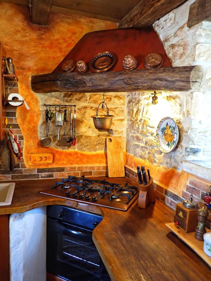 Cottage Al Merlo Olivo بوجي المظهر الخارجي الصورة