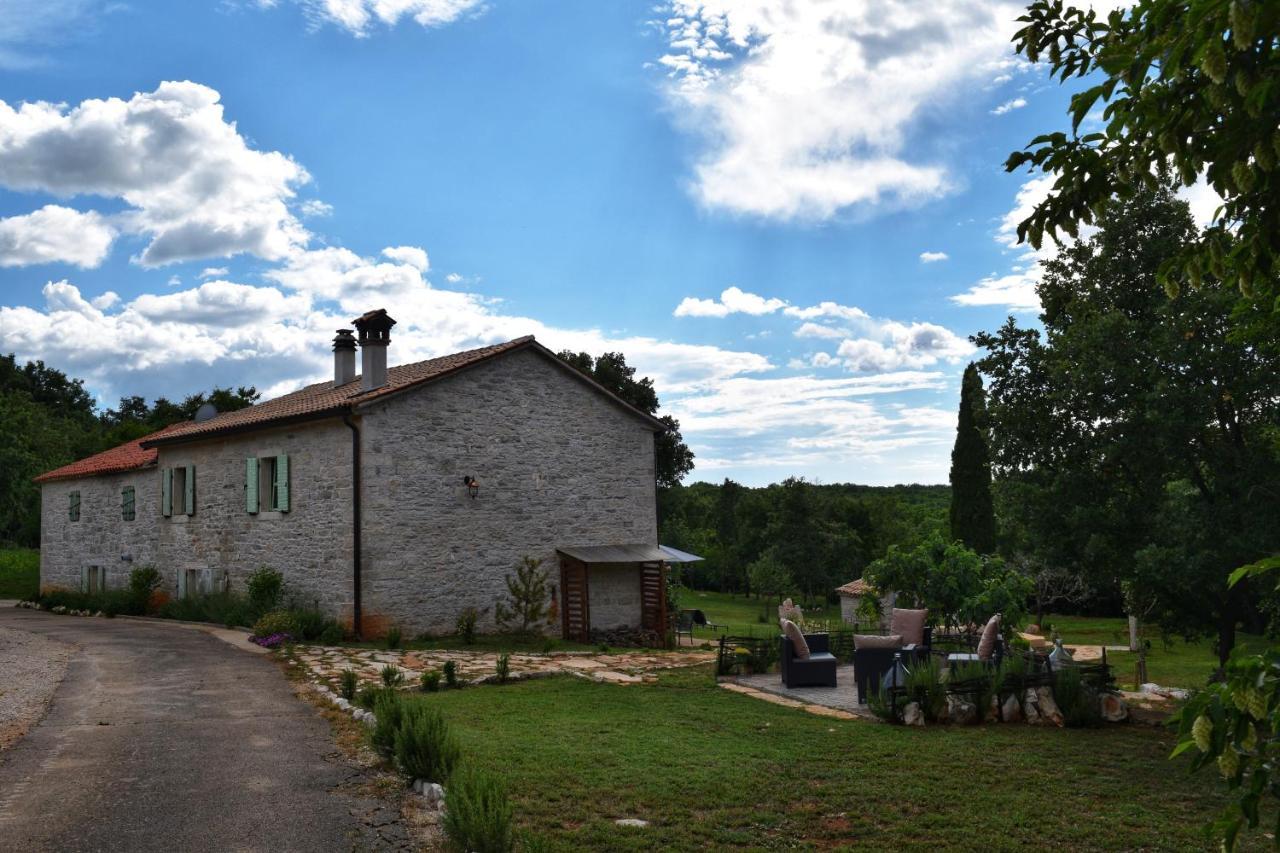 Cottage Al Merlo Olivo بوجي المظهر الخارجي الصورة